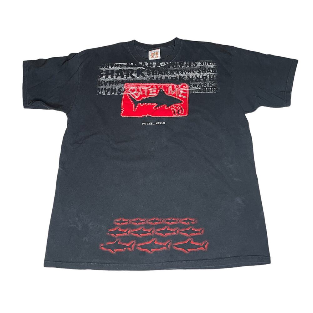 Vtg Yacht Club Mens Cozumel Mexico Souvenir Black Red Bite Me Shark Shirt Sz L